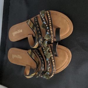 Gold&Gold size 39 (size 8) sandals